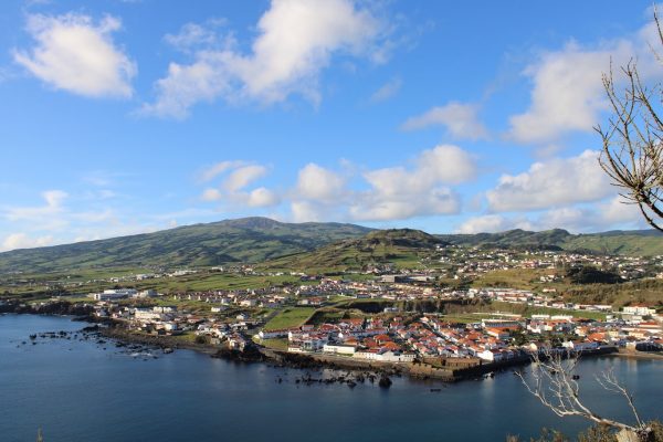 Walk in Blue - Guide to the Azores