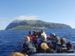 OC Experience - Guide to the Azores - Tour Corvo