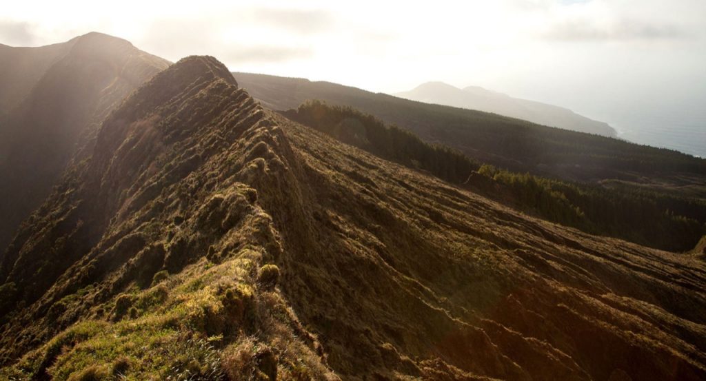 Our Island - Guide to the Azores - Around Caldeira