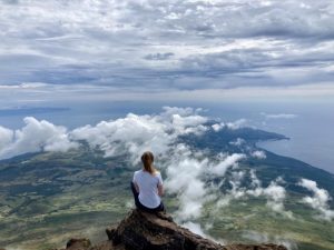 Subida da Montanha do Pico - Hominis Natura - Guia dos Açores