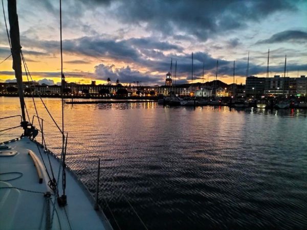 Excursions en voilier - Excursion en voilier privé au coucher du soleil - Sao Miguel - Guide to the Azores X