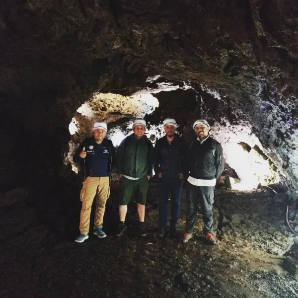 VAN TOUR (Half Day) – Underground – Terceira Island_azoresnaturetour-Guidetotheazores